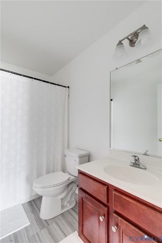 9200 Bailey Oak Dr, Midlothian, VA 23112