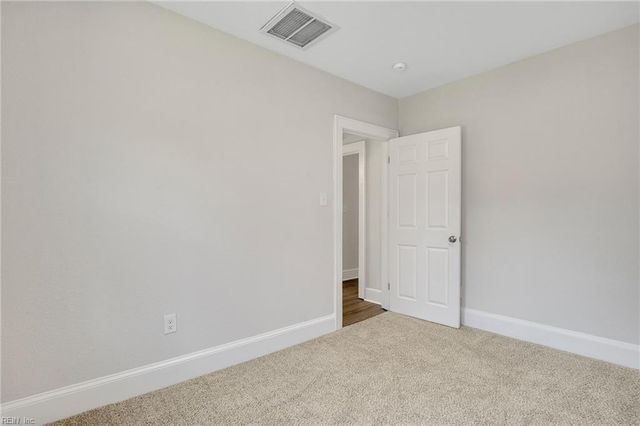 3023 Guinea CIR, Hayes, VA 23072