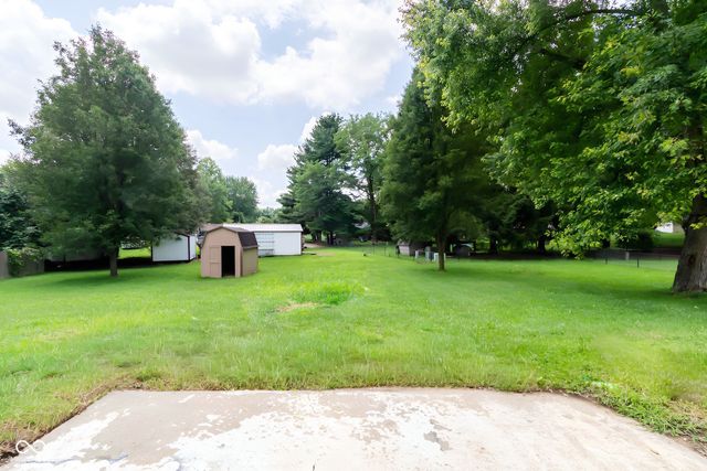 572 San Ricardo Drive, Greenwood, IN 46142