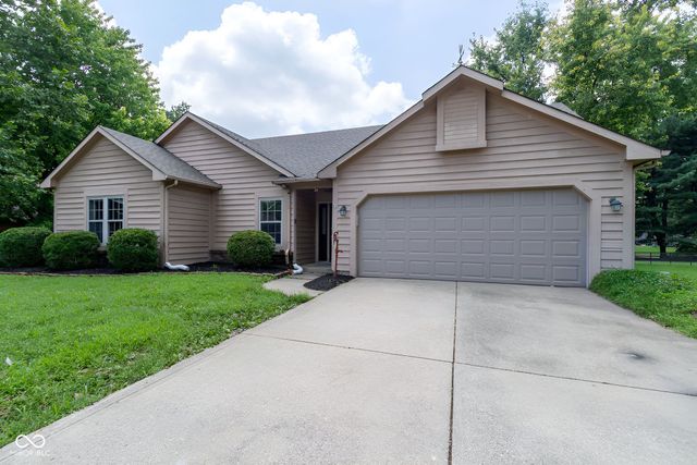 572 San Ricardo Drive, Greenwood, IN 46142