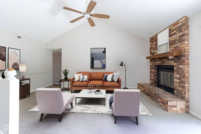 572 San Ricardo Drive, Greenwood, IN 46142
