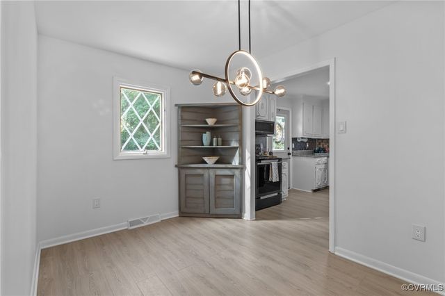4560 E Williamsburg Rd, Sandston, VA 23150