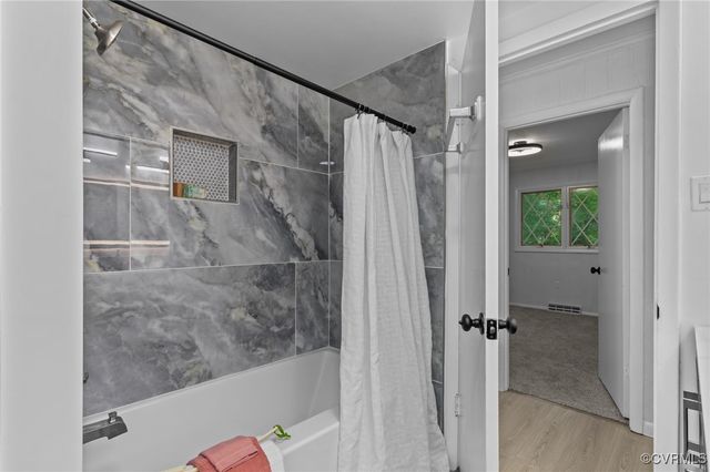 4560 E Williamsburg Rd, Sandston, VA 23150