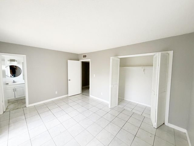 320 SW 1st Street, Pompano Beach, FL 33060