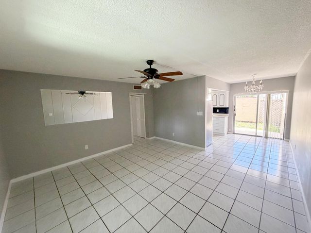 320 SW 1st Street, Pompano Beach, FL 33060
