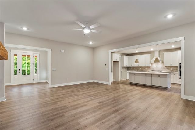 1006 Gaineswood Road, Anderson, SC 29625