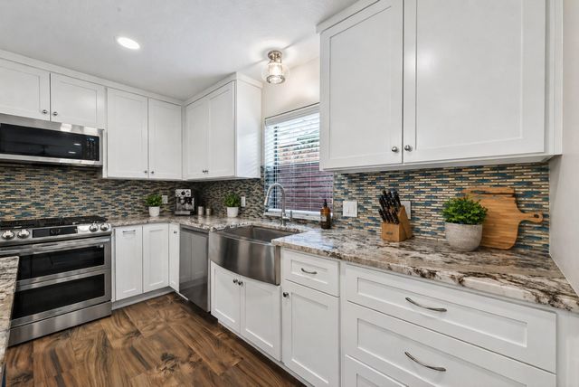 1023 Forest Home Drive, Houston, TX 77077