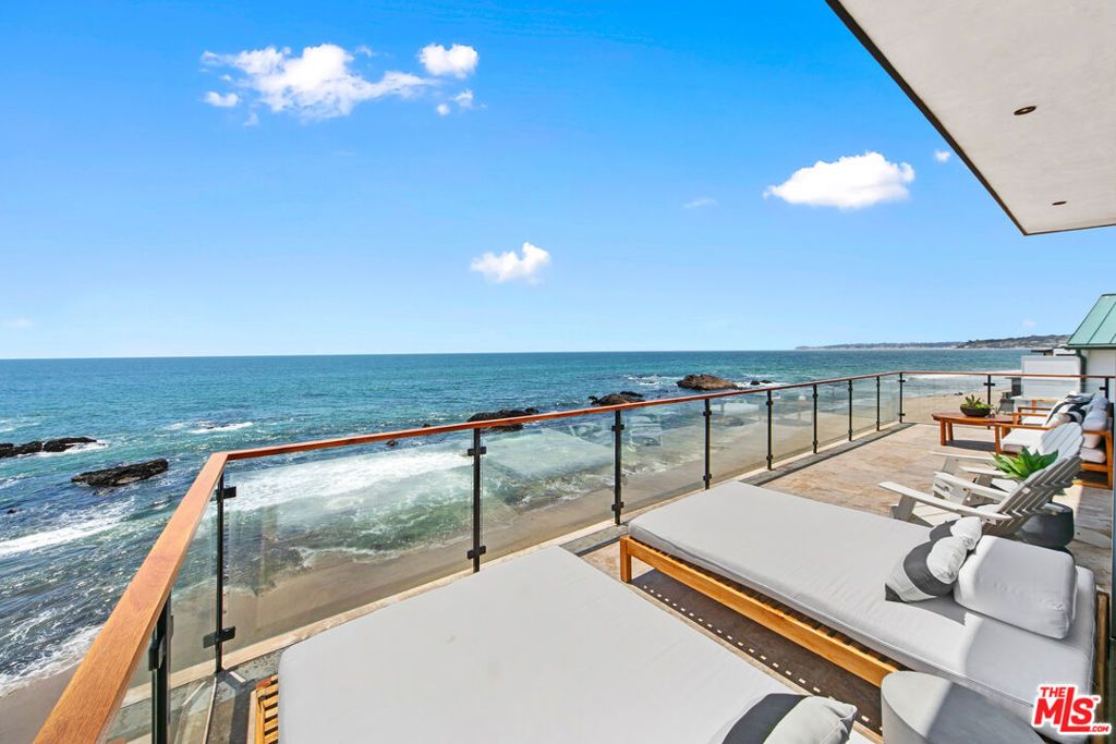 Image 11 of property listing at 24928 Malibu Road, Malibu, CA 90265