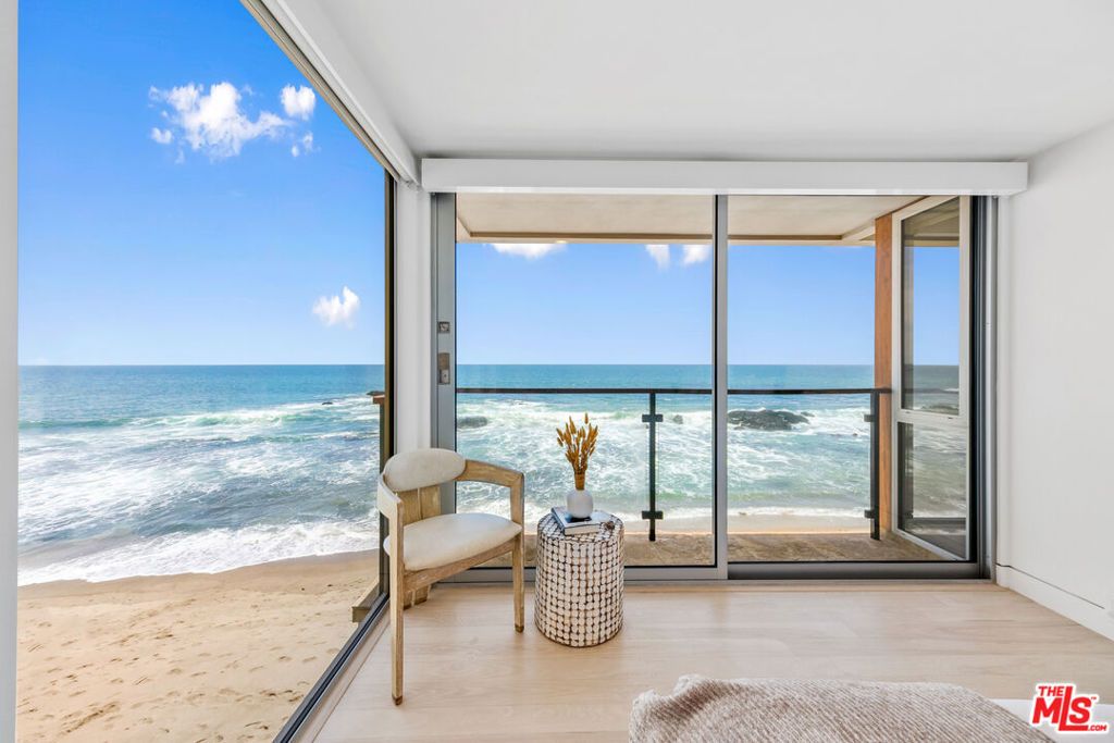 Image 25 of property listing at 24928 Malibu Road, Malibu, CA 90265