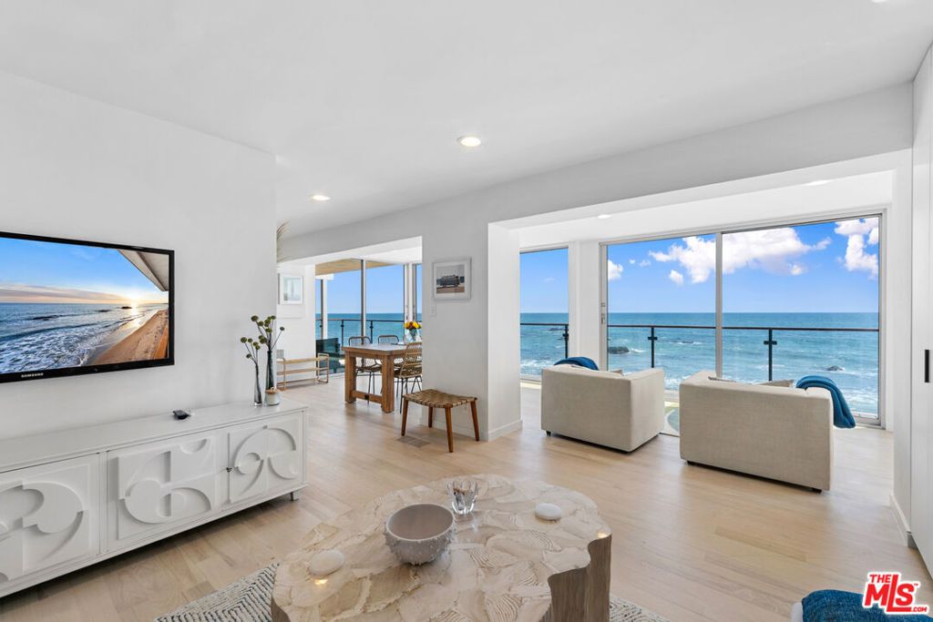 Image 37 of property listing at 24928 Malibu Road, Malibu, CA 90265