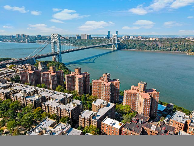 160 Cabrini Blvd Apt 105, New York City, NY 10033