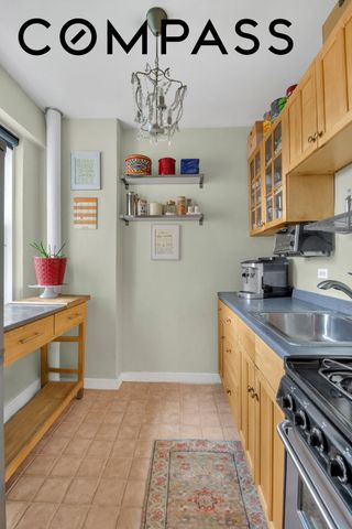 160 Cabrini Blvd Apt 105, New York City, NY 10033