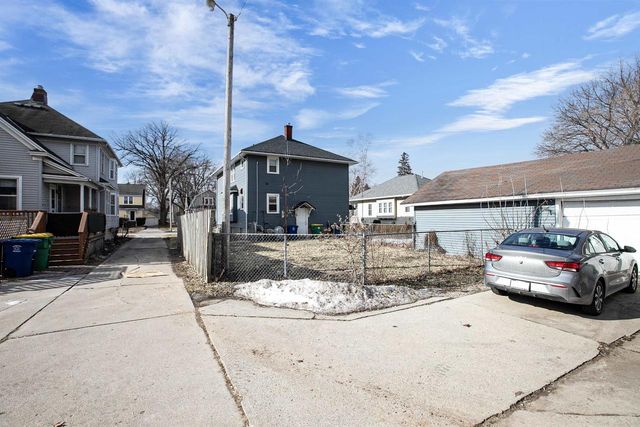 882 KELLOGG STREET, Green Bay, WI 54303