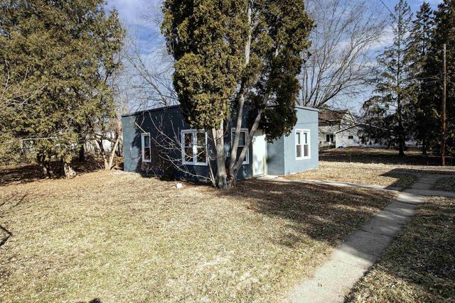 882 KELLOGG STREET, Green Bay, WI 54303
