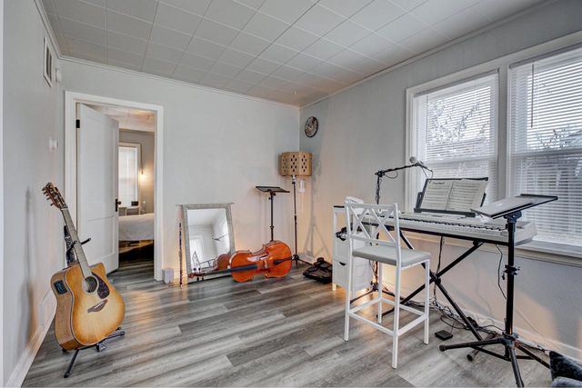 882 KELLOGG STREET, Green Bay, WI 54303