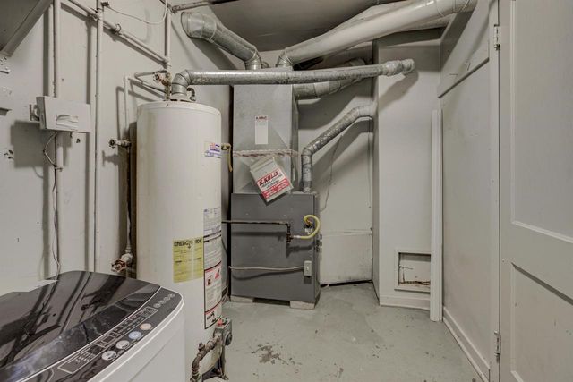 882 KELLOGG STREET, Green Bay, WI 54303