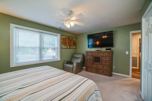 928 BROADVIEW DR, Harrisonburg, VA 22802