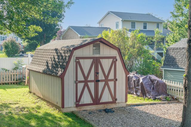 928 BROADVIEW DR, Harrisonburg, VA 22802