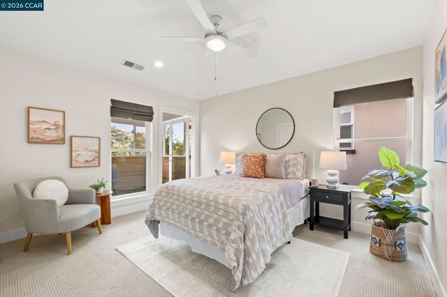 6165 Doncaster Pl, Oakland, CA 94611