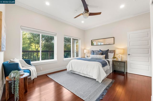 6165 Doncaster Pl, Oakland, CA 94611