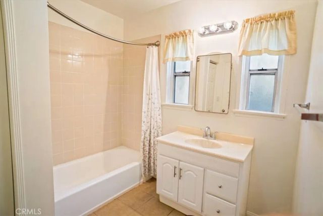 249 W Santa Anita, Burbank, CA 91502