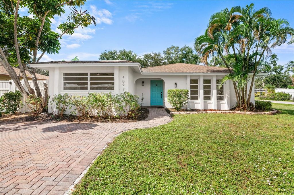 1097 WILLIS AVENUE, Sarasota, FL 34232