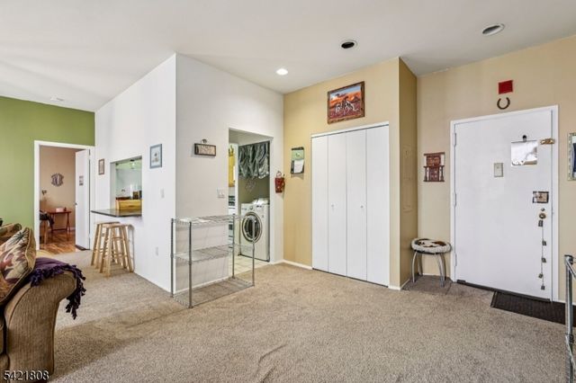 111 Mulberry St 2-V, Newark City, NJ 07102