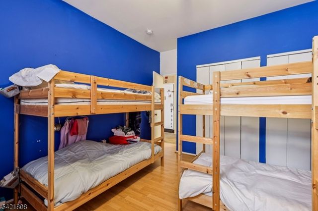 111 Mulberry St 2-V, Newark City, NJ 07102