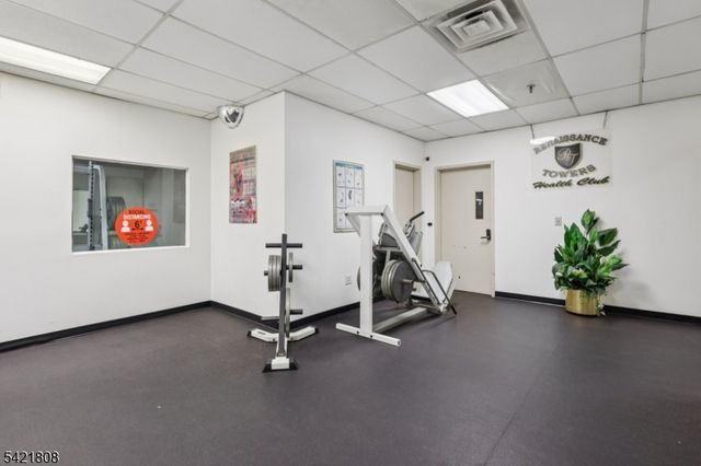 111 Mulberry St 2-V, Newark City, NJ 07102