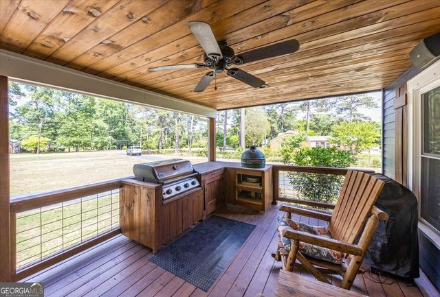 221 Gray Highway, Gordon, GA 31031