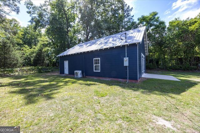 221 Gray Highway, Gordon, GA 31031