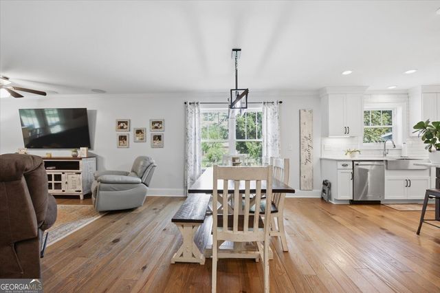 221 Gray Highway, Gordon, GA 31031