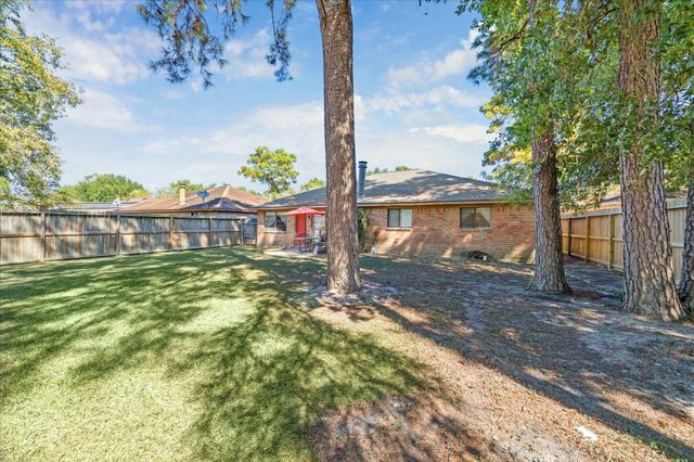 20215 Fox Grove Lane, Humble, TX 77338