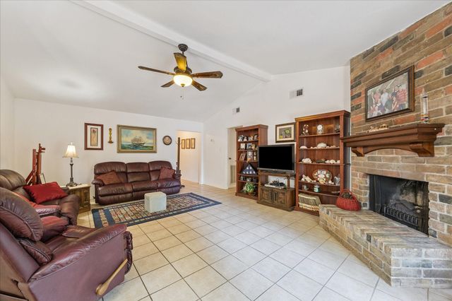 20215 Fox Grove Lane, Humble, TX 77338