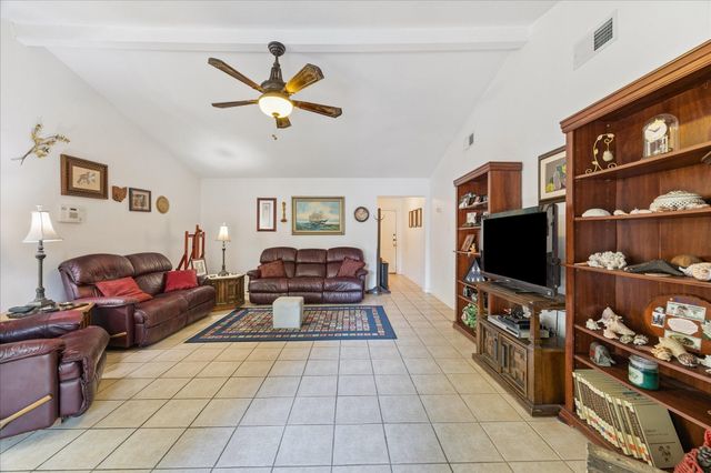 20215 Fox Grove Lane, Humble, TX 77338