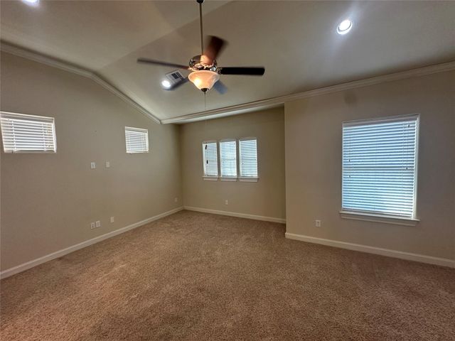 2021 Fannin Station, Houston, TX 77045