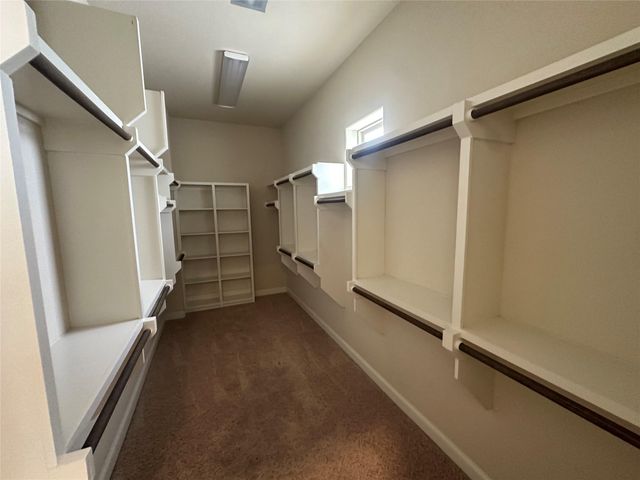 2021 Fannin Station, Houston, TX 77045