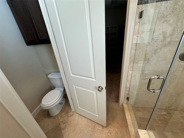 2021 Fannin Station, Houston, TX 77045