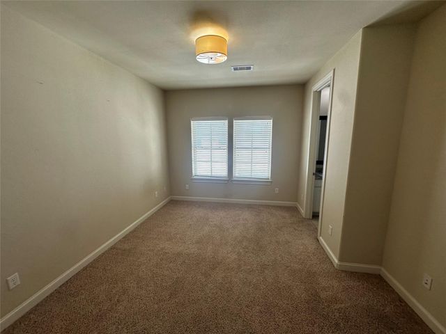 2021 Fannin Station, Houston, TX 77045