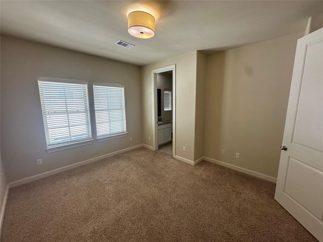 2021 Fannin Station, Houston, TX 77045