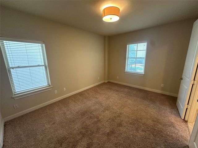 2021 Fannin Station, Houston, TX 77045