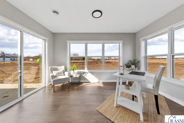 202 E Connie Lane, Eagle Lake, MN 56024