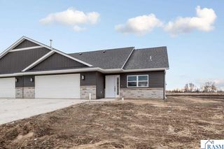 202 E Connie Lane, Eagle Lake, MN 56024