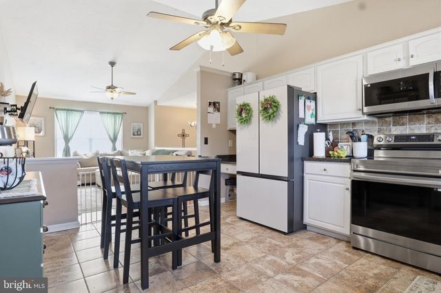 1915 WYATT CIR, Dover, PA 17315