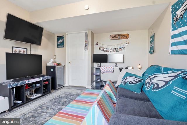 1915 WYATT CIR, Dover, PA 17315