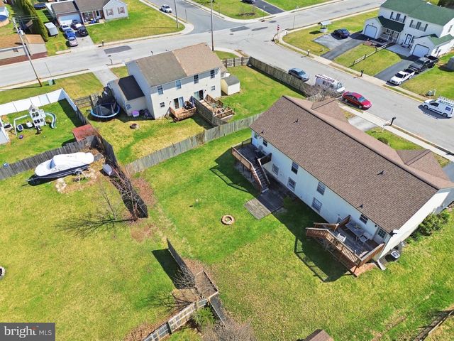 1915 WYATT CIR, Dover, PA 17315