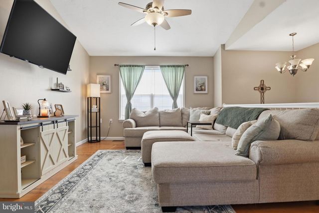 1915 WYATT CIR, Dover, PA 17315