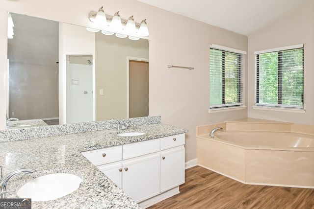 1618 Golf Overlook, Stone Mountain, GA 30088