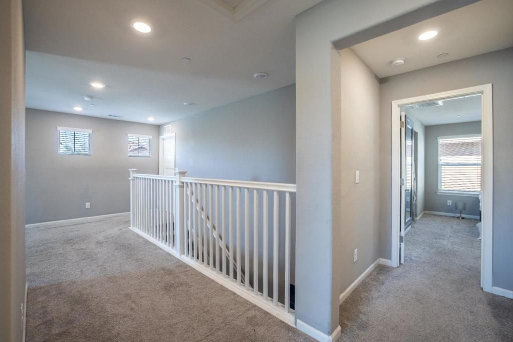 Image 14 of property listing at Address unavailable.