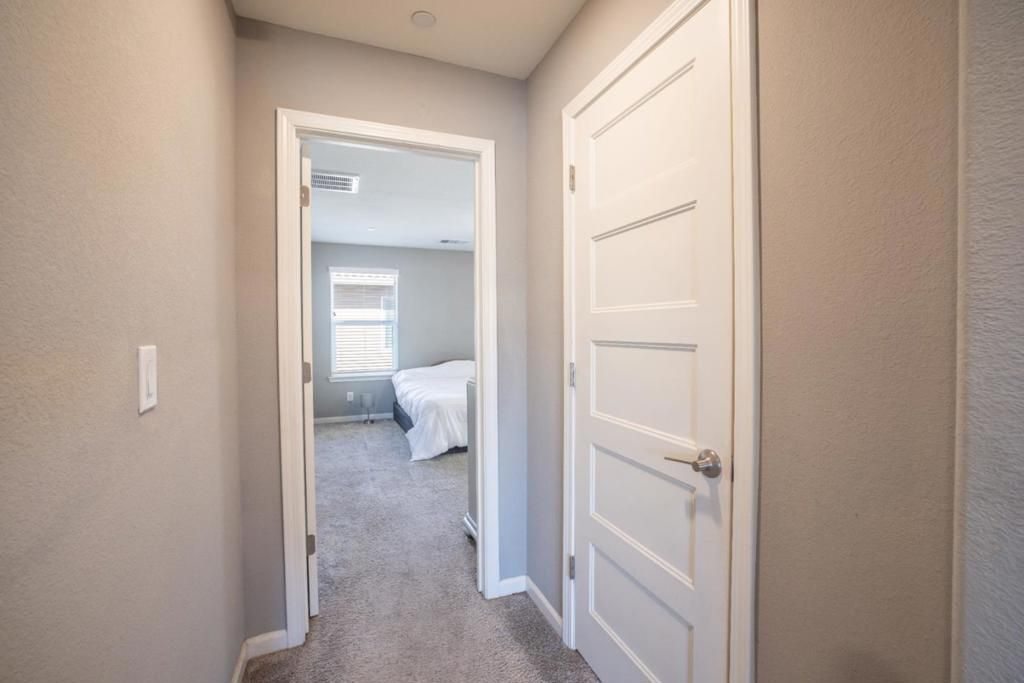 Image 15 of property listing at Address unavailable.